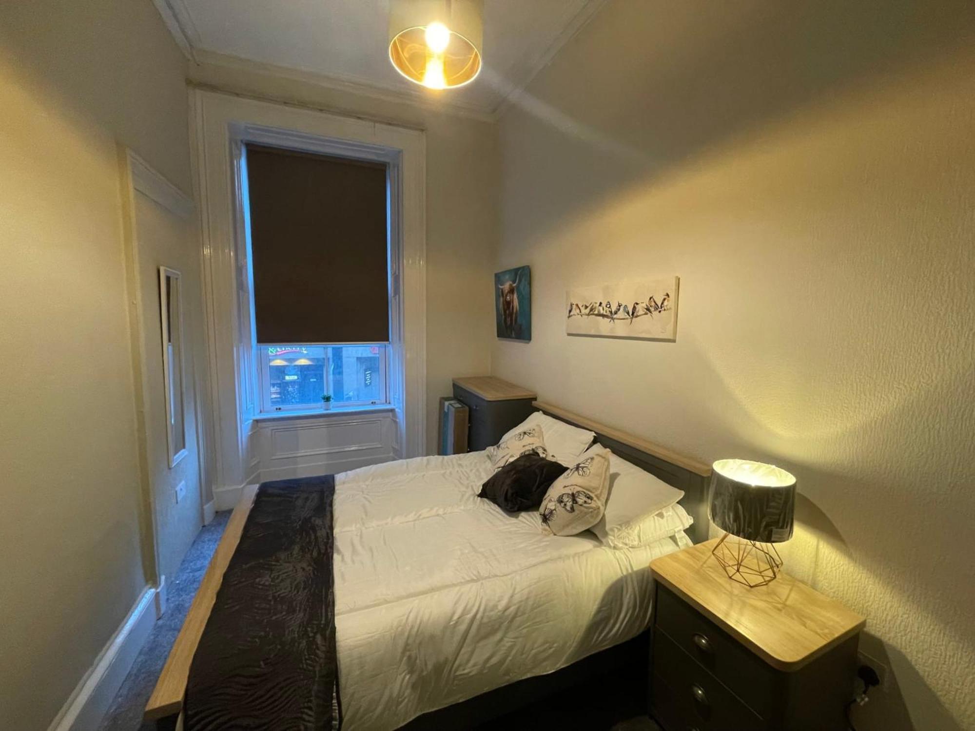 Traditional 5 Bedroom City Centre Apartment 글라스고 외부 사진